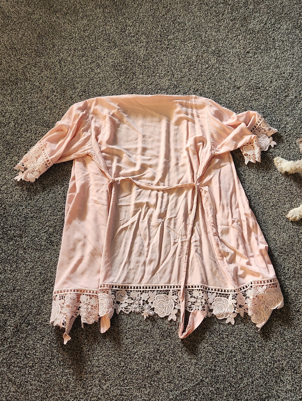 Lightweight Peach Robe - Picture 5 of 11